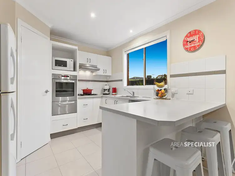 Fifth view of Homely house listing, 2 Aztec Place, Cranbourne VIC 3977