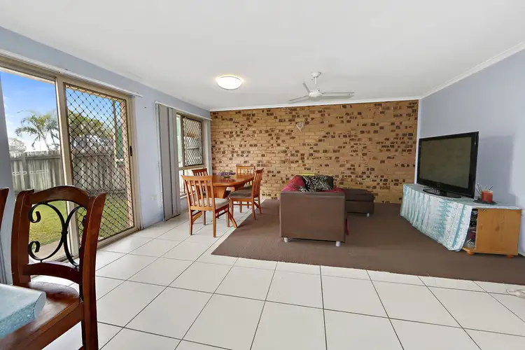Fifth view of Homely semi-detached listing, 5 Ian Avenue, Kawungan QLD 4655