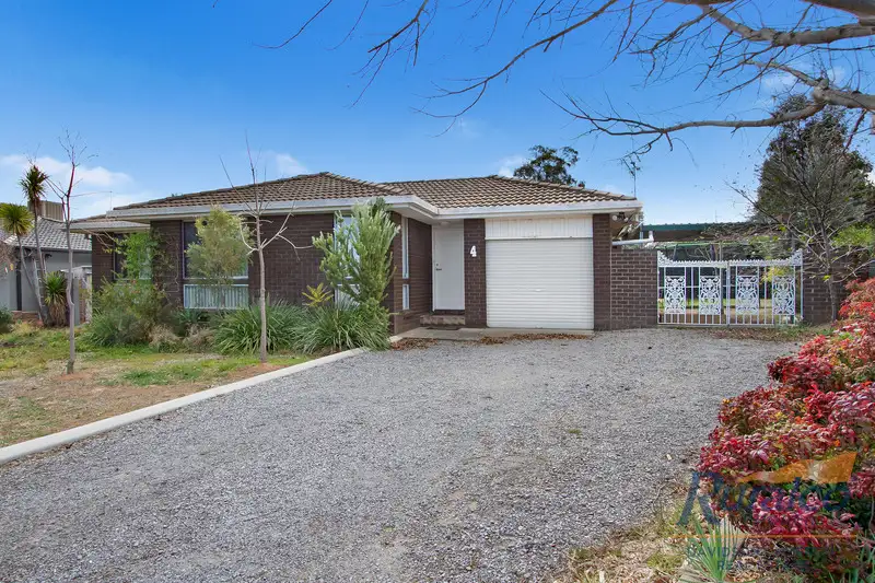Main view of Homely house listing, 4 Waree Drive, Tamworth NSW 2340