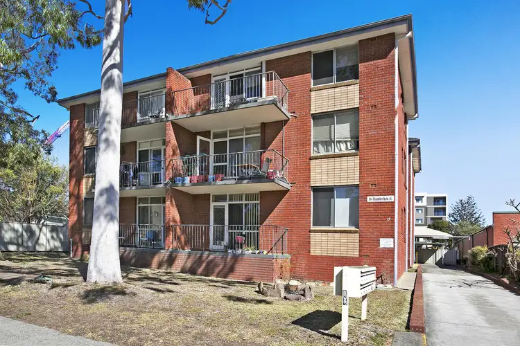 3/19 Chamberlain Street, Campbelltown NSW 2560