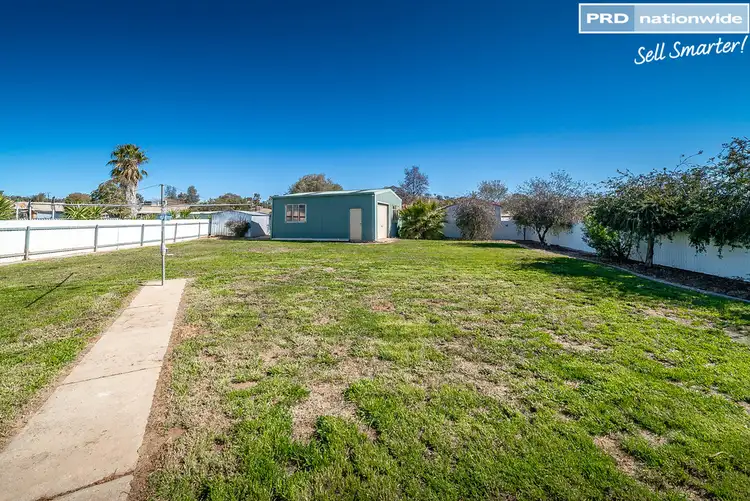 Fourth view of Homely house listing, 8 Toney Place, Glenfield Park NSW 2650