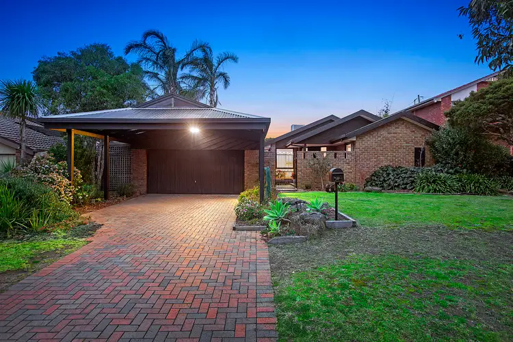 6 Donnelly Rise, Frankston South VIC 3199