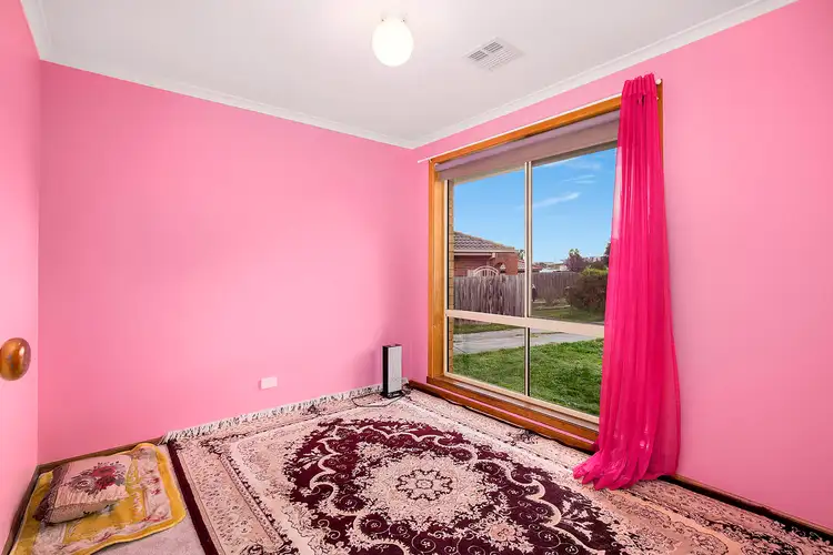 Sixth view of Homely house listing, 8 Fernshaw Gardens, Hallam VIC 3803