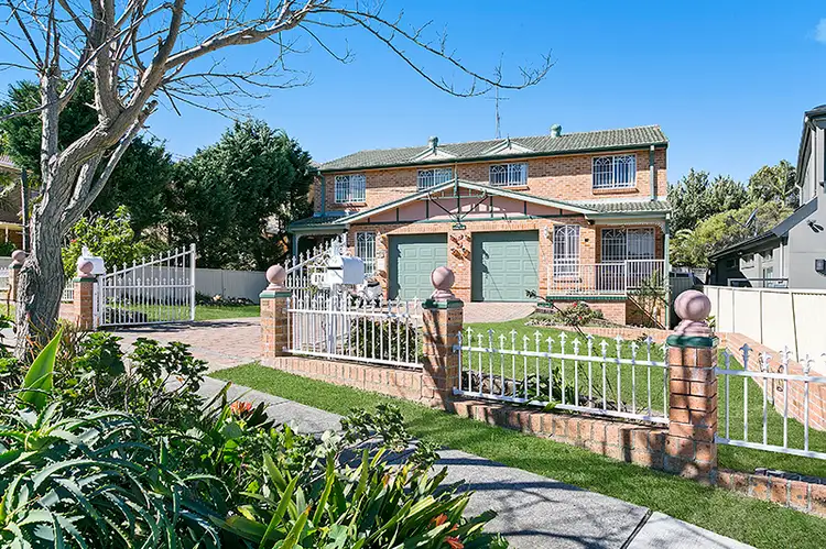 87A Mawson Parade, Chifley NSW 2036