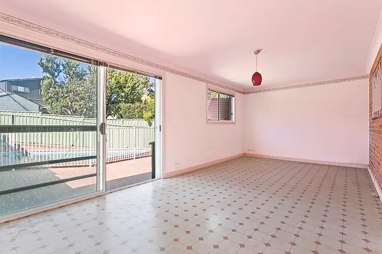 Fifth view of Homely semi-detached listing, 87A Mawson Parade, Chifley NSW 2036