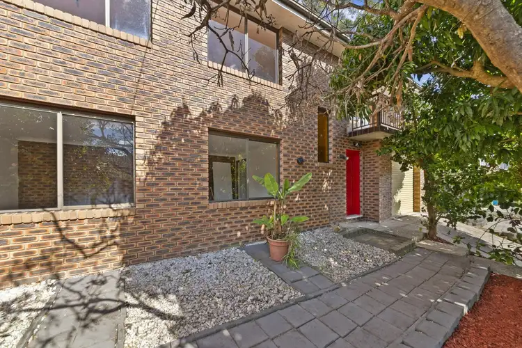 18 Orinda Avenue, North Gosford NSW 2250