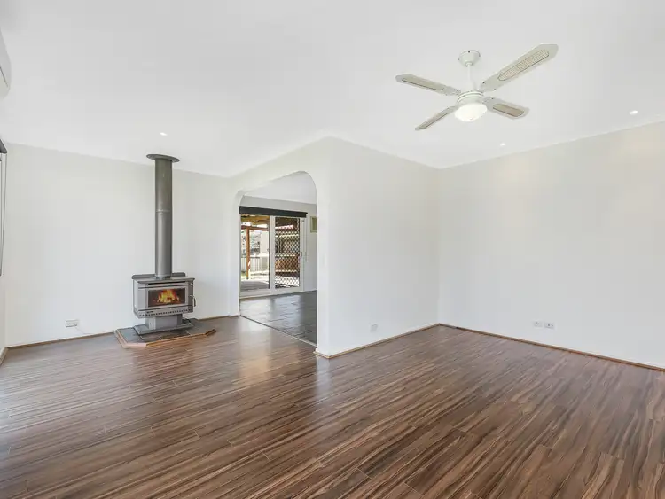 Fourth view of Homely house listing, 27 Earnshaw Drive, Carrum Downs VIC 3201