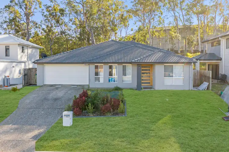 38 Hill End Avenue, Hillcrest QLD 4118