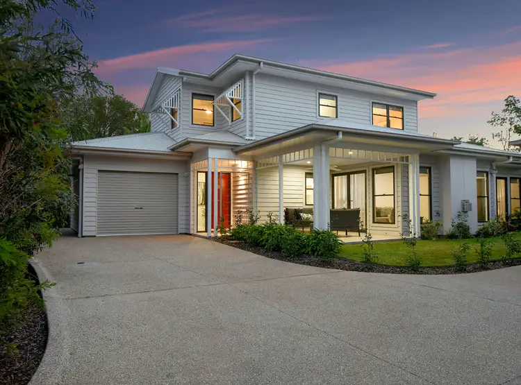 2/40B Wallace Street, Newtown QLD 4350