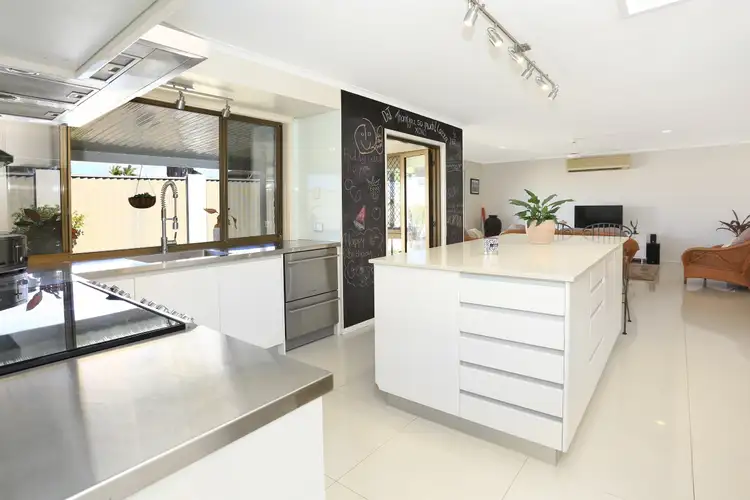 Second view of Homely house listing, 5 San Lorenzo Court, Ashmore QLD 4214