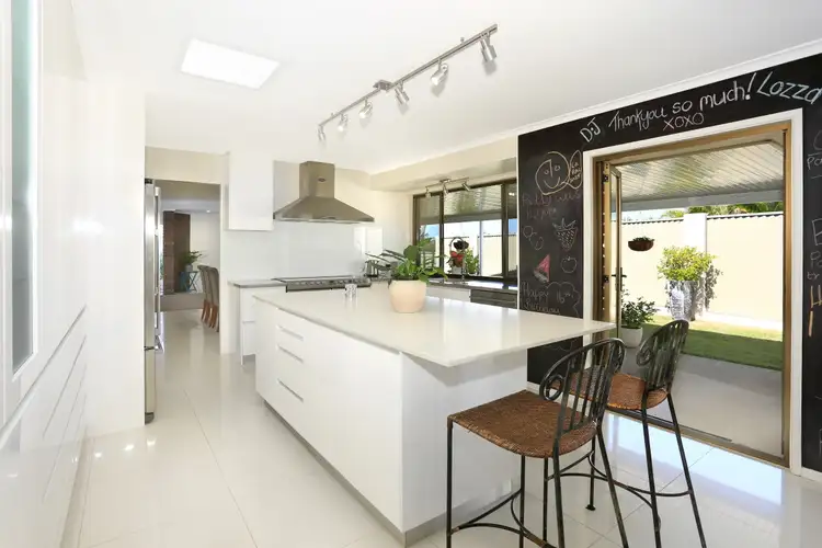 Third view of Homely house listing, 5 San Lorenzo Court, Ashmore QLD 4214