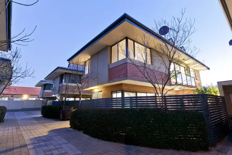 Sixth view of Homely unit listing, 2/13 Groves Avenue, Attadale WA 6156