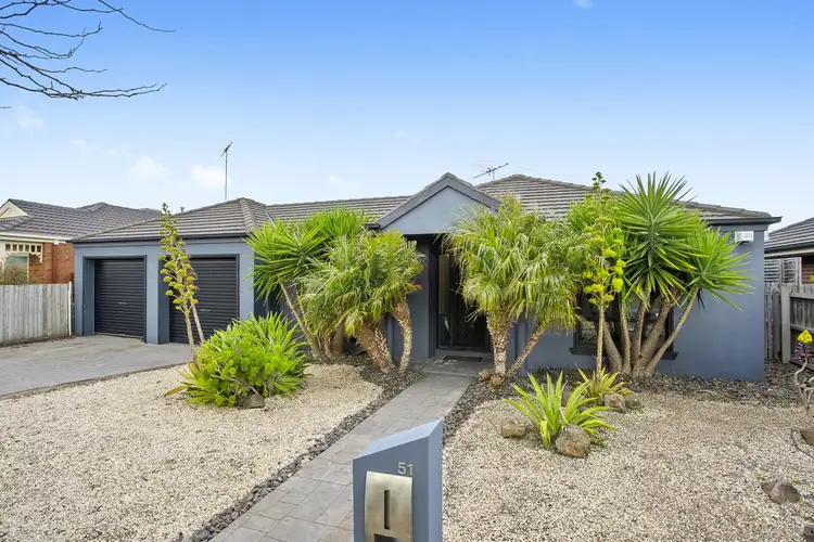 51 Paramount Crescent, St Albans Park VIC 3219