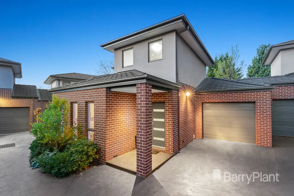 Main view of Homely townhouse listing, 2/123 Maroondah Highway, Croydon VIC 3136