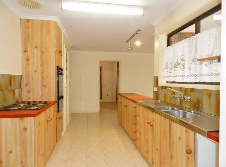 Sixth view of Homely house listing, 6 Digby Court, Berri SA 5343