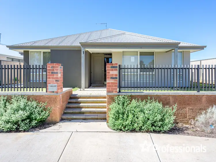 1 Dray Lane, Whitby WA 6123