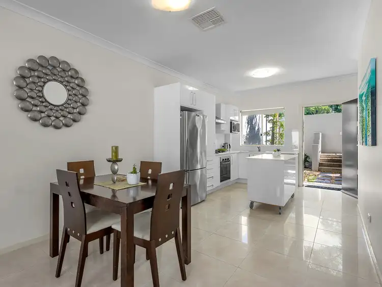 Second view of Homely townhouse listing, 3/162 Jubilee Terrace, Bardon QLD 4065