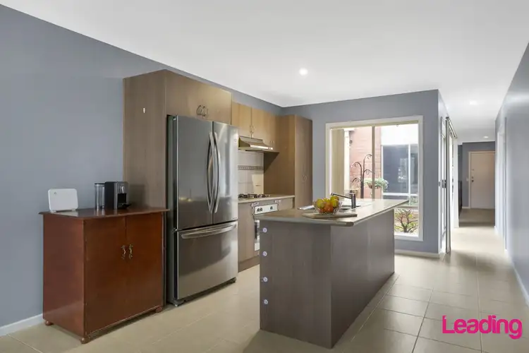 Fifth view of Homely house listing, 2/80 Charter Road West, Sunbury VIC 3429