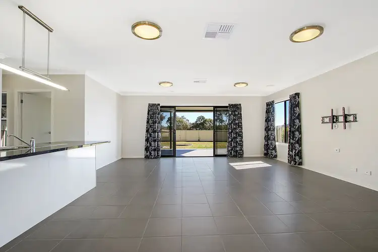 Fifth view of Homely house listing, 72 Margaret Court Drive, Baranduda VIC 3691