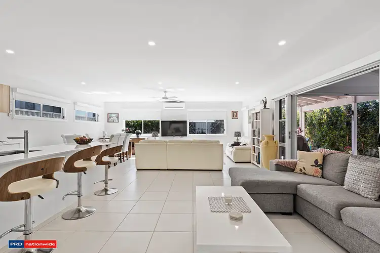 4 Bagnall Avenue, Soldiers Point NSW 2317