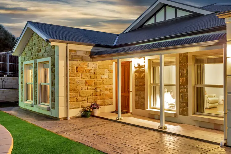 15 Daintree Drive, Seaford Rise SA 5169