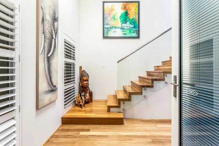 48 Arabella Loop, North Coogee WA 6163