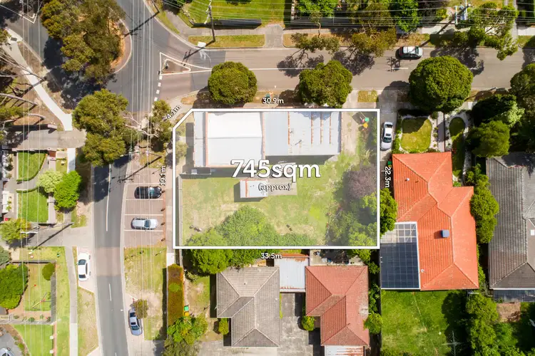 77 Leeds Street, Doncaster East VIC 3109