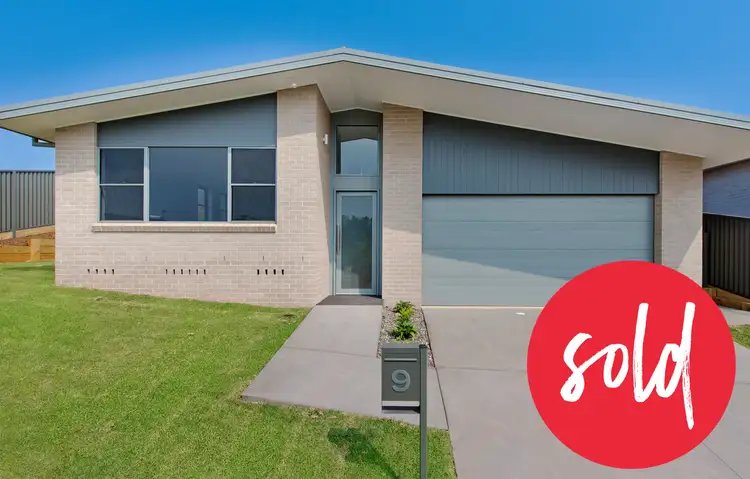 9 Nevis Street, Lake Cathie NSW 2445
