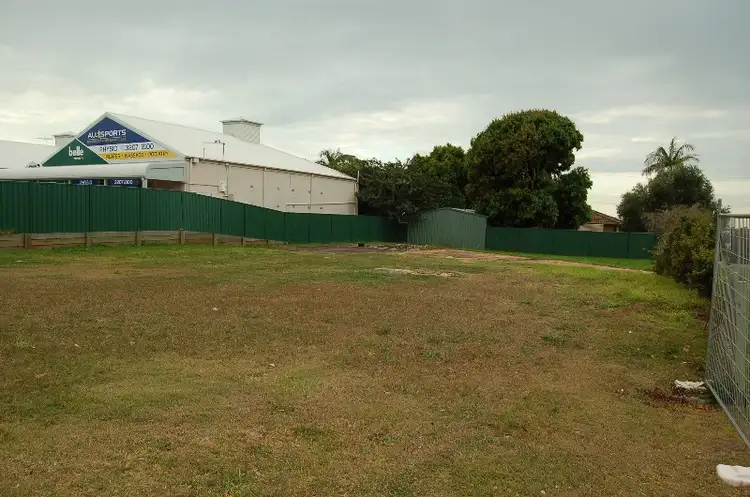 411 Main Road, Wellington Point QLD 4160