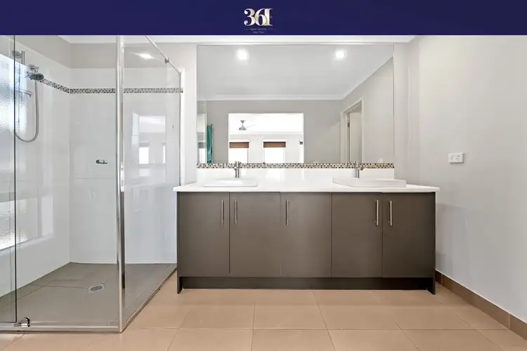 Fifth view of Homely house listing, 10 Lanata Way, Brookfield VIC 3338