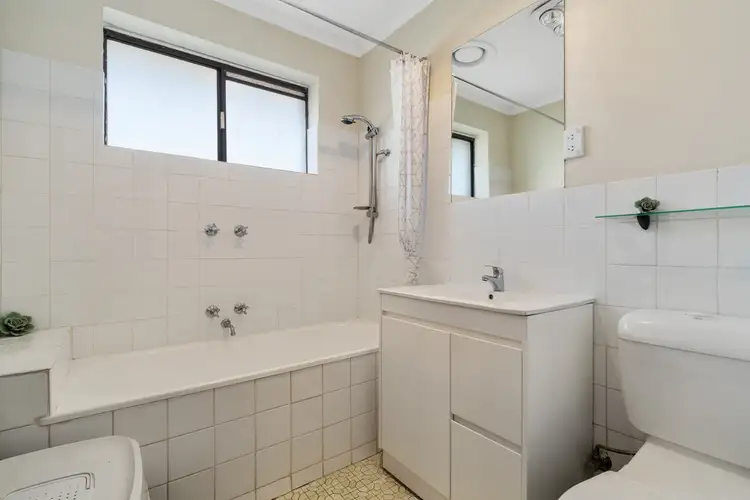 Sixth view of Homely house listing, 2/45 York Street, Bonbeach VIC 3196