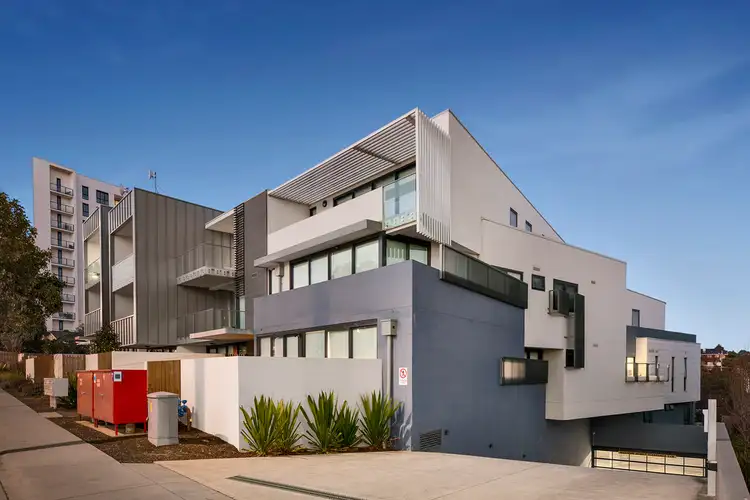 G15/802 Elgar Rd, Doncaster VIC 3108