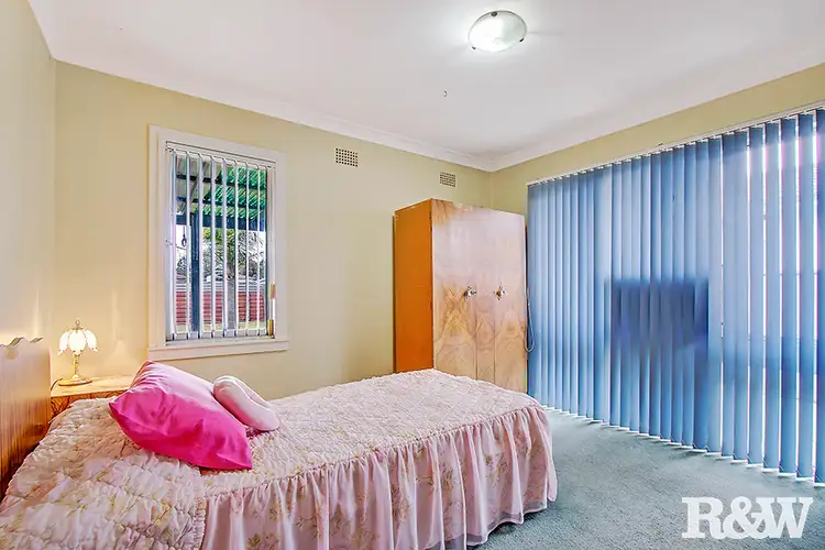 Fifth view of Homely house listing, 16 Mangariva Avenue, Lethbridge Park NSW 2770