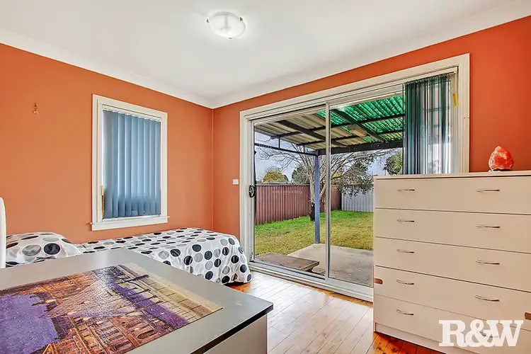 Sixth view of Homely house listing, 16 Mangariva Avenue, Lethbridge Park NSW 2770