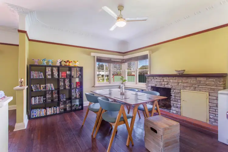 208A Clarke Street East, Carey Park WA 6230