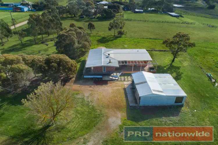 14 Pett Street, Skipton VIC 3361