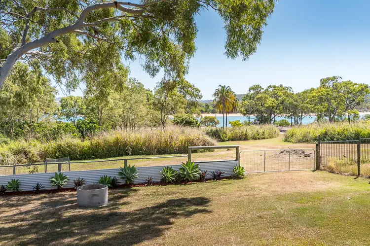 38 Cooper Avenue, Campwin Beach QLD 4737