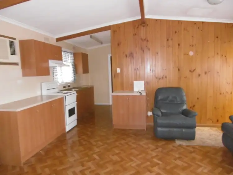 Second view of Homely house listing, 5 John Street, Jamestown SA 5491