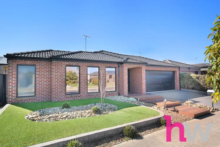 Second view of Homely house listing, 6 Raymond George Place, Lara VIC 3212