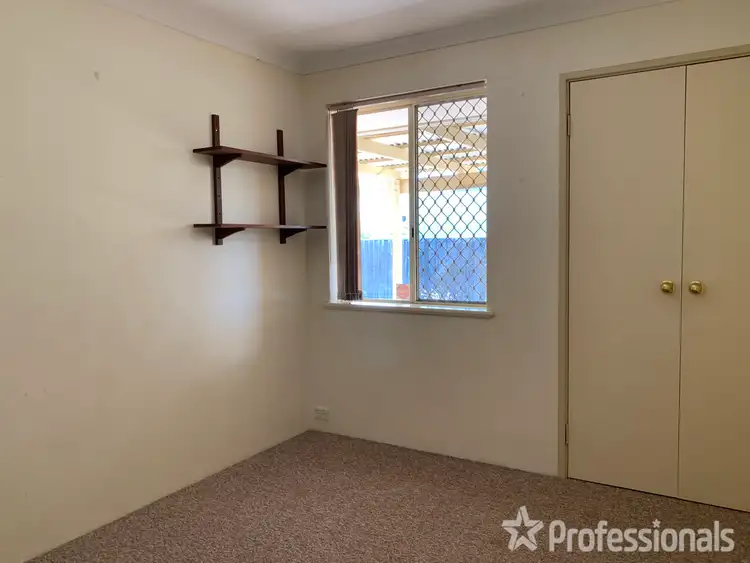 Fifth view of Homely house listing, 4/65 Francis Street, Beachlands WA 6530