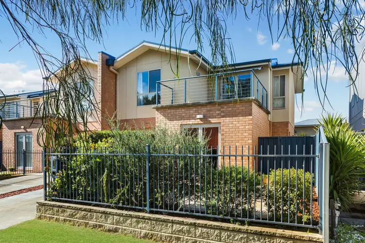 63a Havlin Street East, Flora Hill VIC 3550
