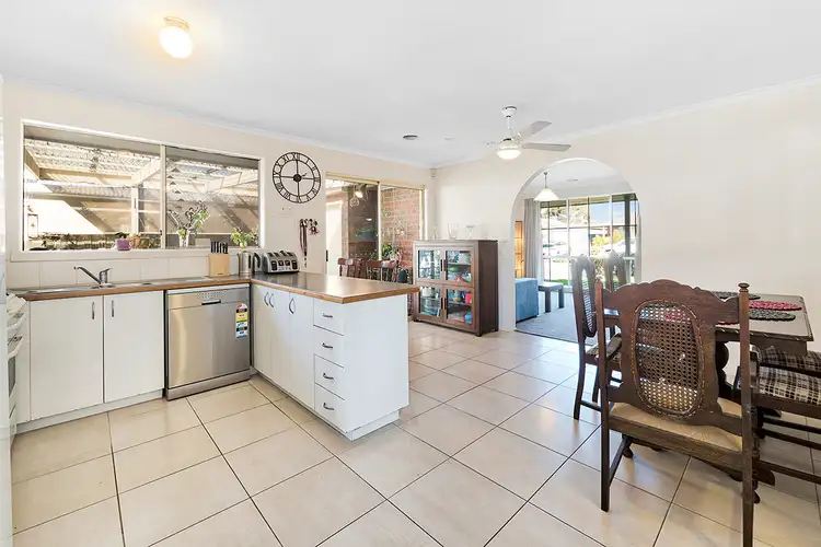 Fifth view of Homely house listing, 7 Nyah Place, Cranbourne West VIC 3977