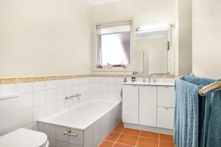 Fifth view of Homely house listing, 3 Victor Place, Lara VIC 3212
