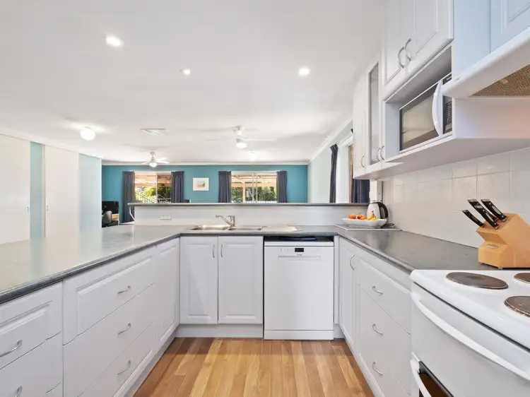 Fifth view of Homely house listing, 88 Markham Way, Swan View WA 6056