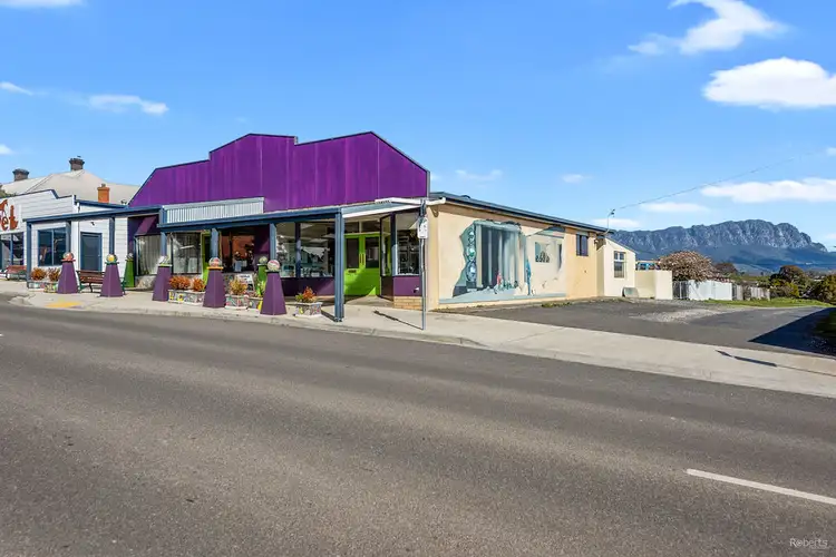 34 Main Street