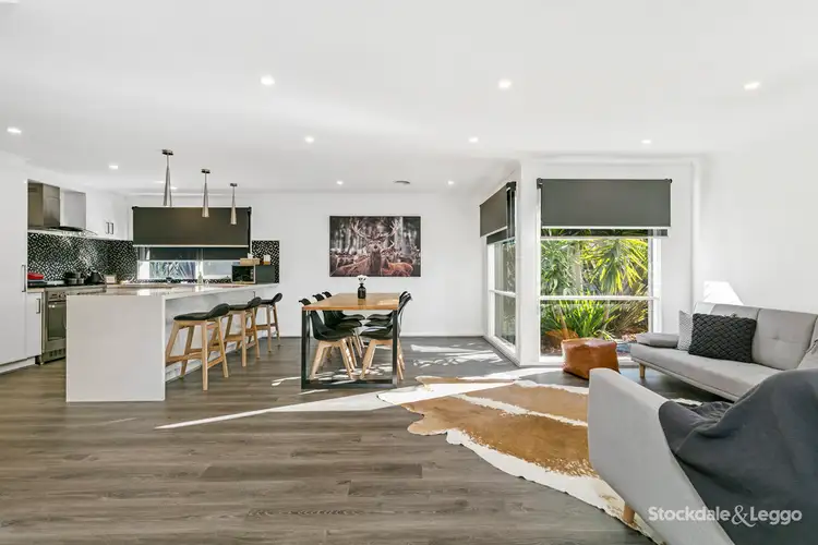 Second view of Homely house listing, 8 Peter Court, Langwarrin VIC 3910
