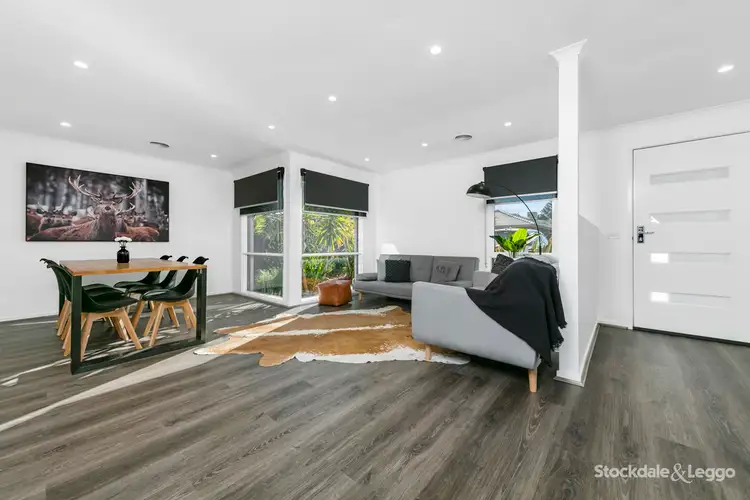 Fourth view of Homely house listing, 8 Peter Court, Langwarrin VIC 3910