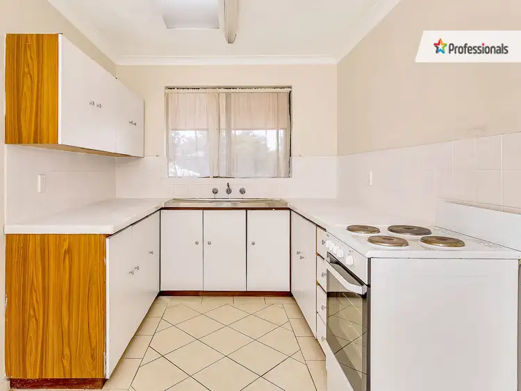 Fourth view of Homely villa listing, 8 Yallup Place, Cannington WA 6107