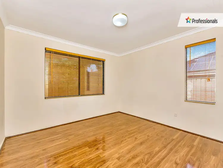 Fifth view of Homely villa listing, 8 Yallup Place, Cannington WA 6107