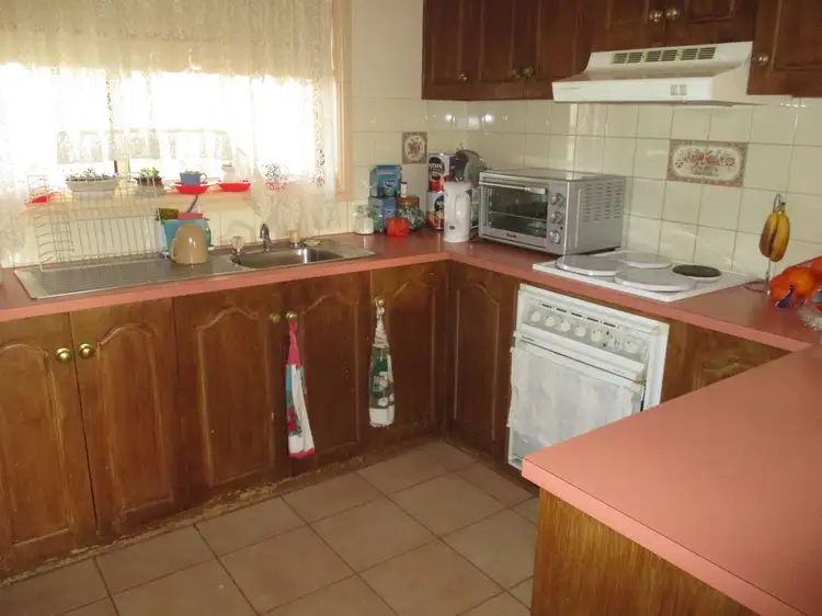 Second view of Homely house listing, 2/85 Adams Street, Wentworth NSW 2648